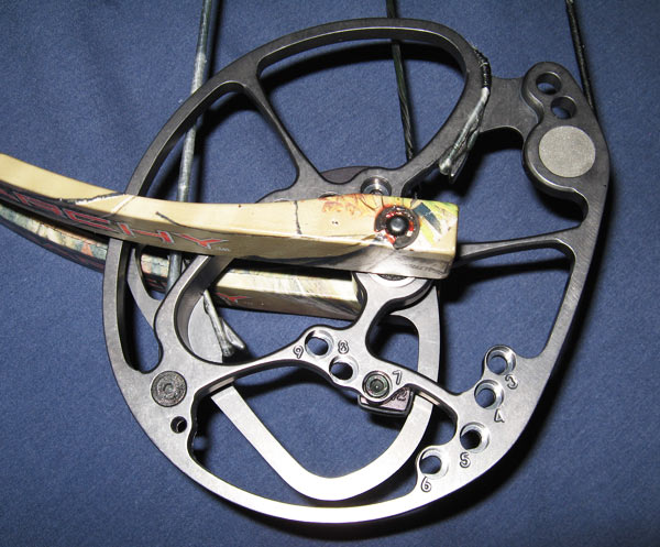 Блок нижний для лука Bear Anarchy